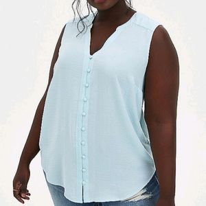Torrid size 6 blouse